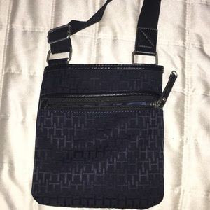 Tommy Hilfiger cross bag